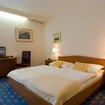 Hotel Biedermeier Hof 3*
