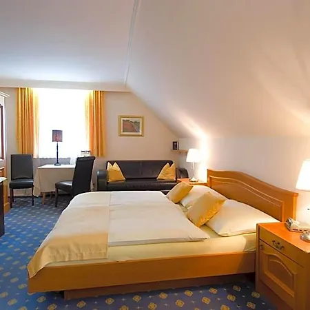 Biedermeier Hof Hotel