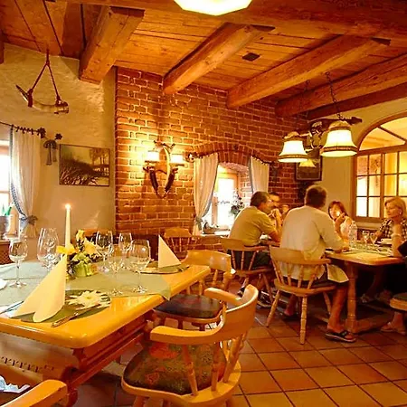 Biedermeier Hof Schaerding