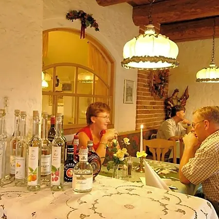 Hotel Biedermeier Hof 3*